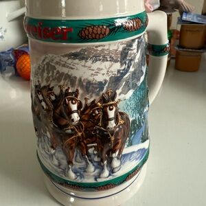 Budweiser Clydesdale Winter Scene Stein 1993